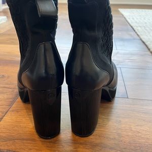 Black boots